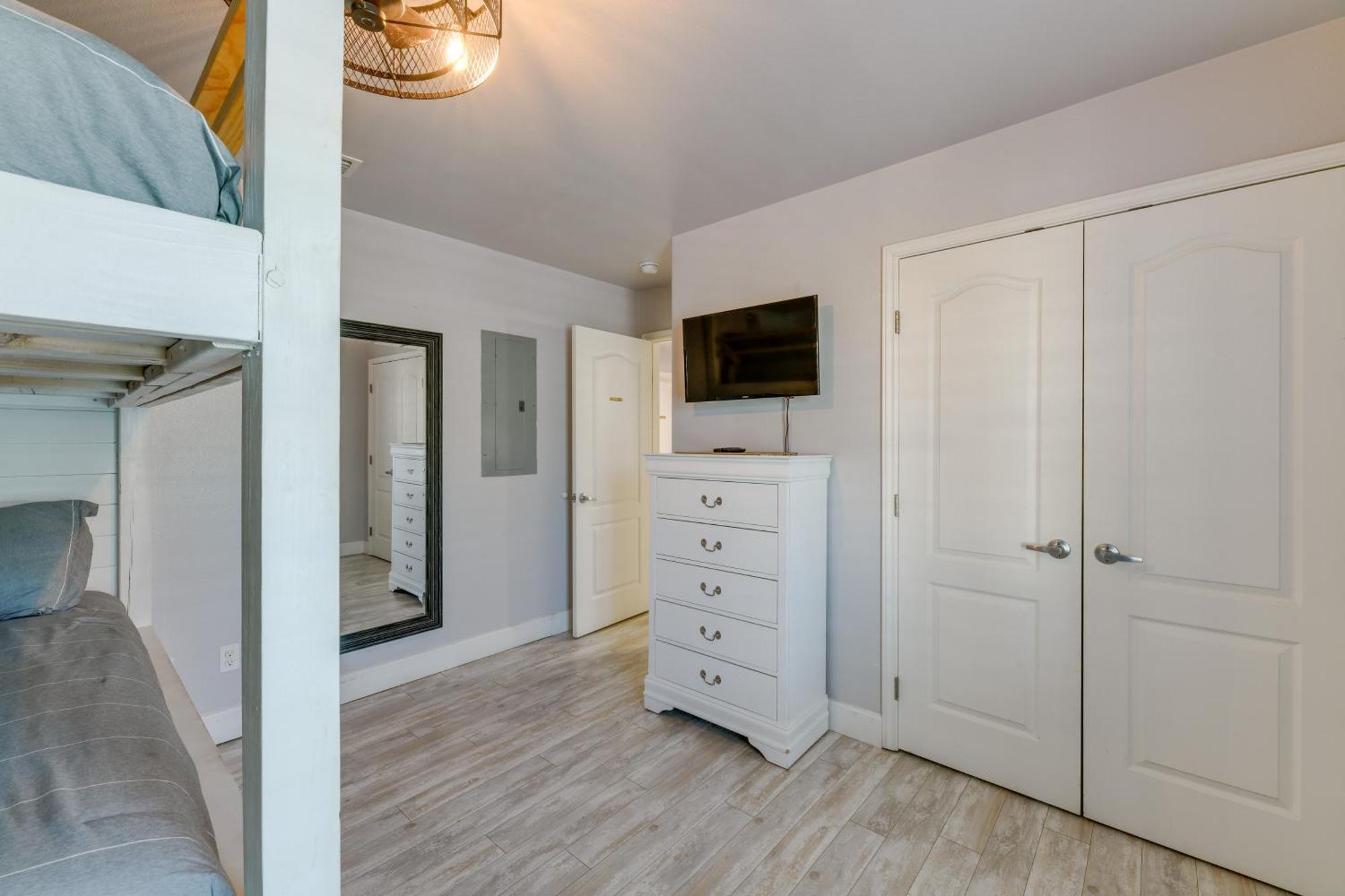 Trendy Port Aransas Home With Private Pool And Deck! Exterior foto